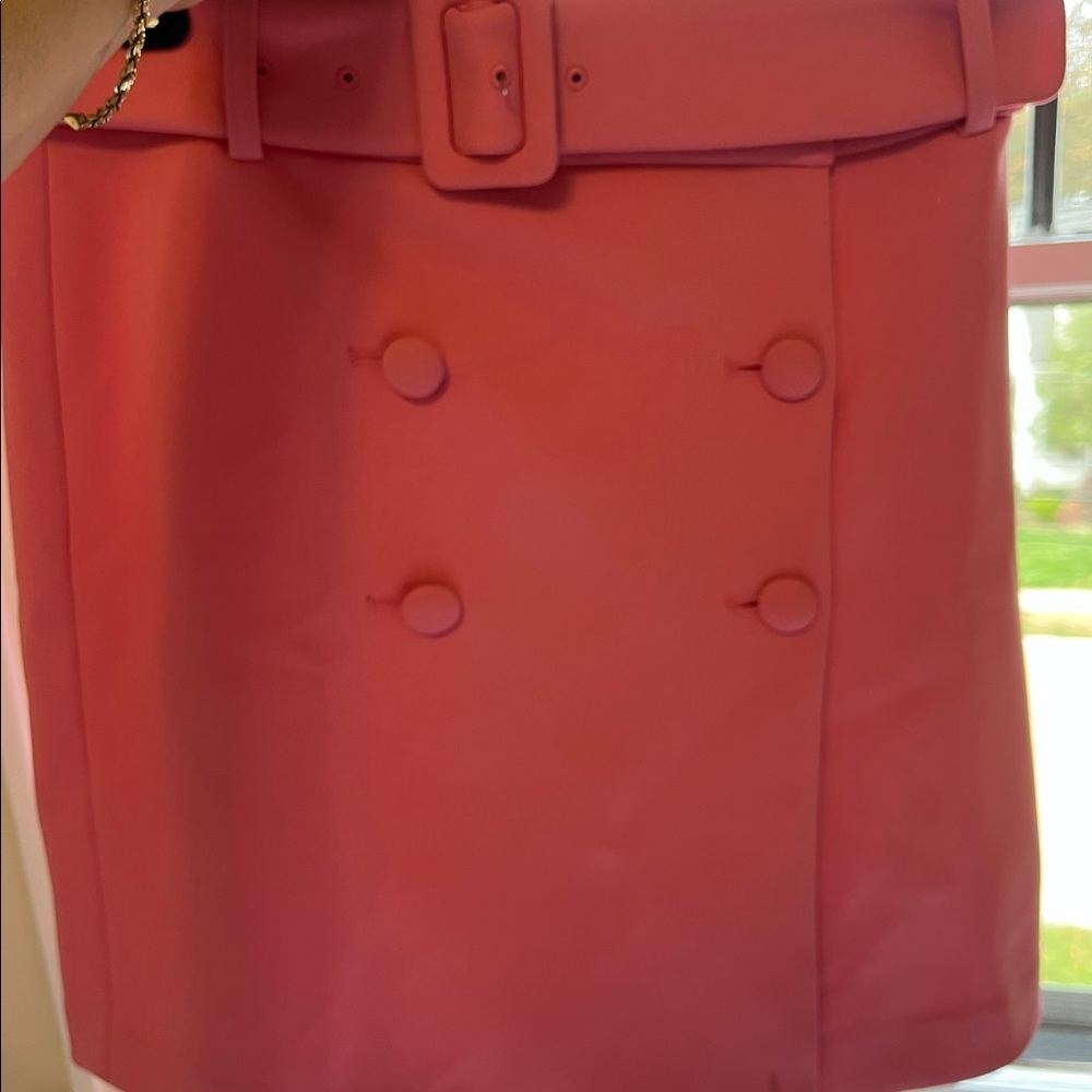 Boden pink skirt with vintage vibes! Size 6